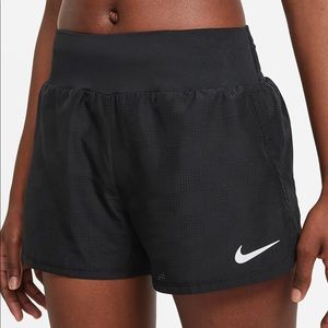 NIKE NWT Dri-fit Running Shorts size Small